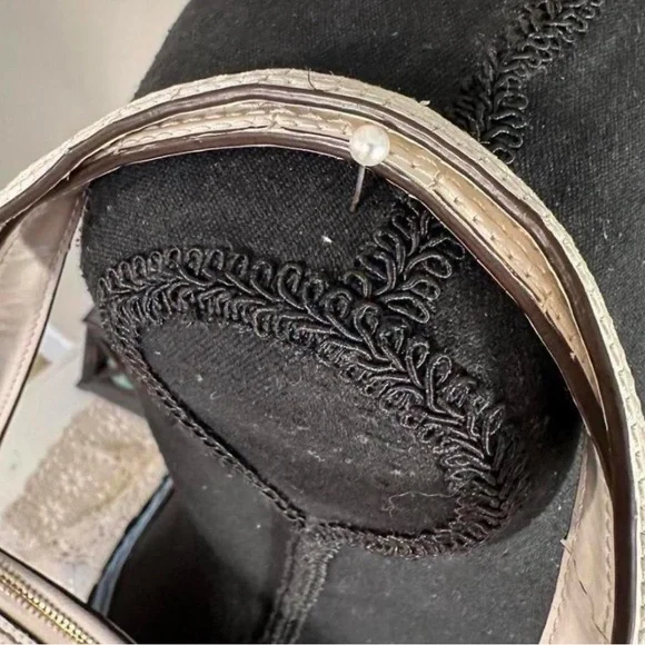 Coach Poppy Red Floral Women's Bag - Picture 6 of 8